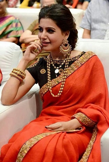 Samantha in Red Pain Saree