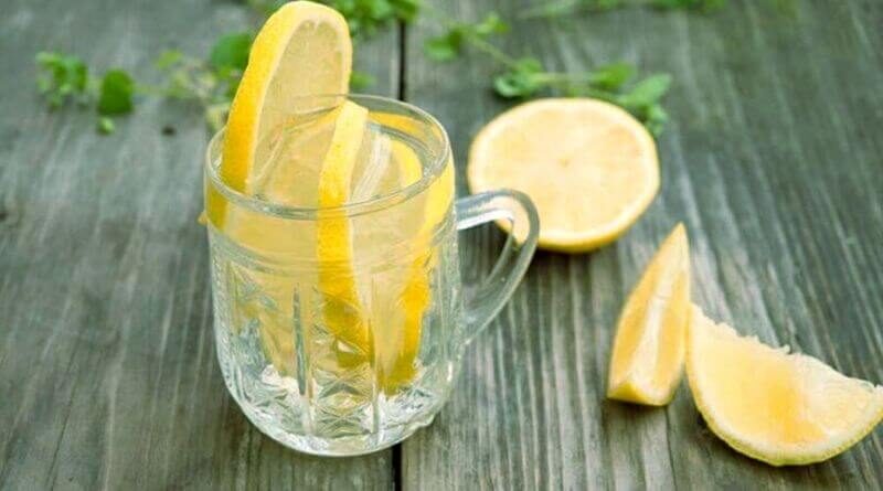 Lemon Water on an Empty Stomach